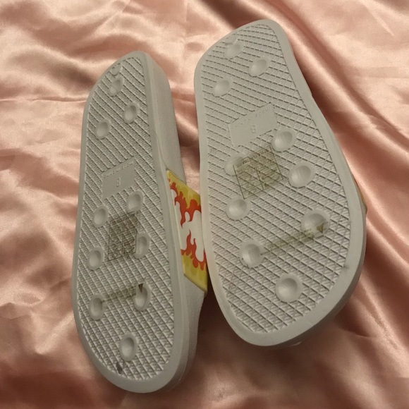 Ships alone only - Ed Hardy slide sandal white orange yellow skull graphic - Picture 2 of 2